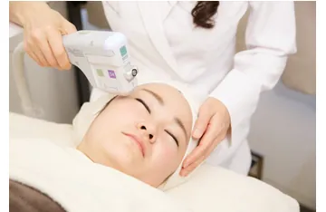Doublo Gold HIFU ultrasound skin tightening treatment for non-surgical facelift